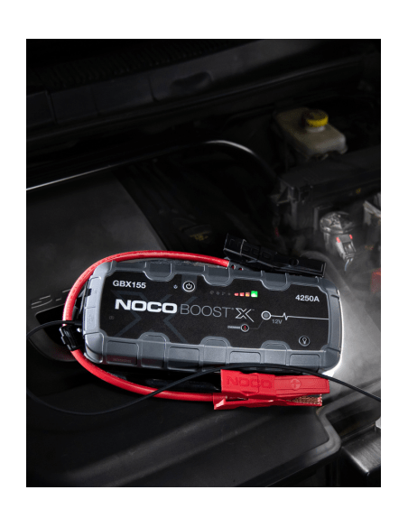 Booster NOCO X GBX155 12V 4250A Lithium flashlight
